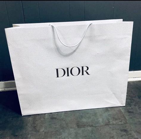 dior bag shopping.